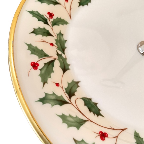 Lenox Dimension Collection Holiday 1-Tiered Holly Berry Porcelain Server - Picture 5 of 6